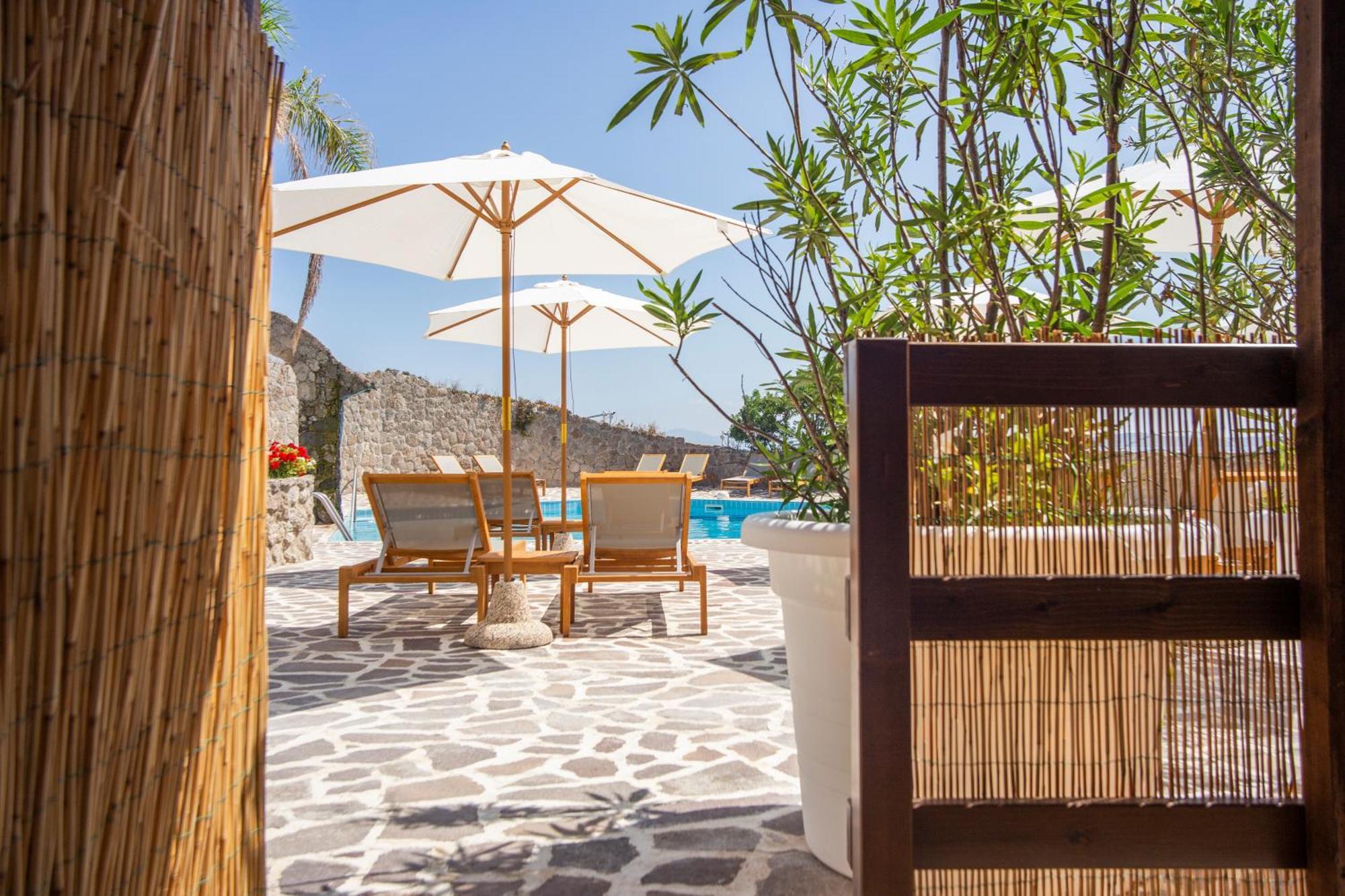 Pagoda Lifestyle Hotel Иския Екстериор снимка