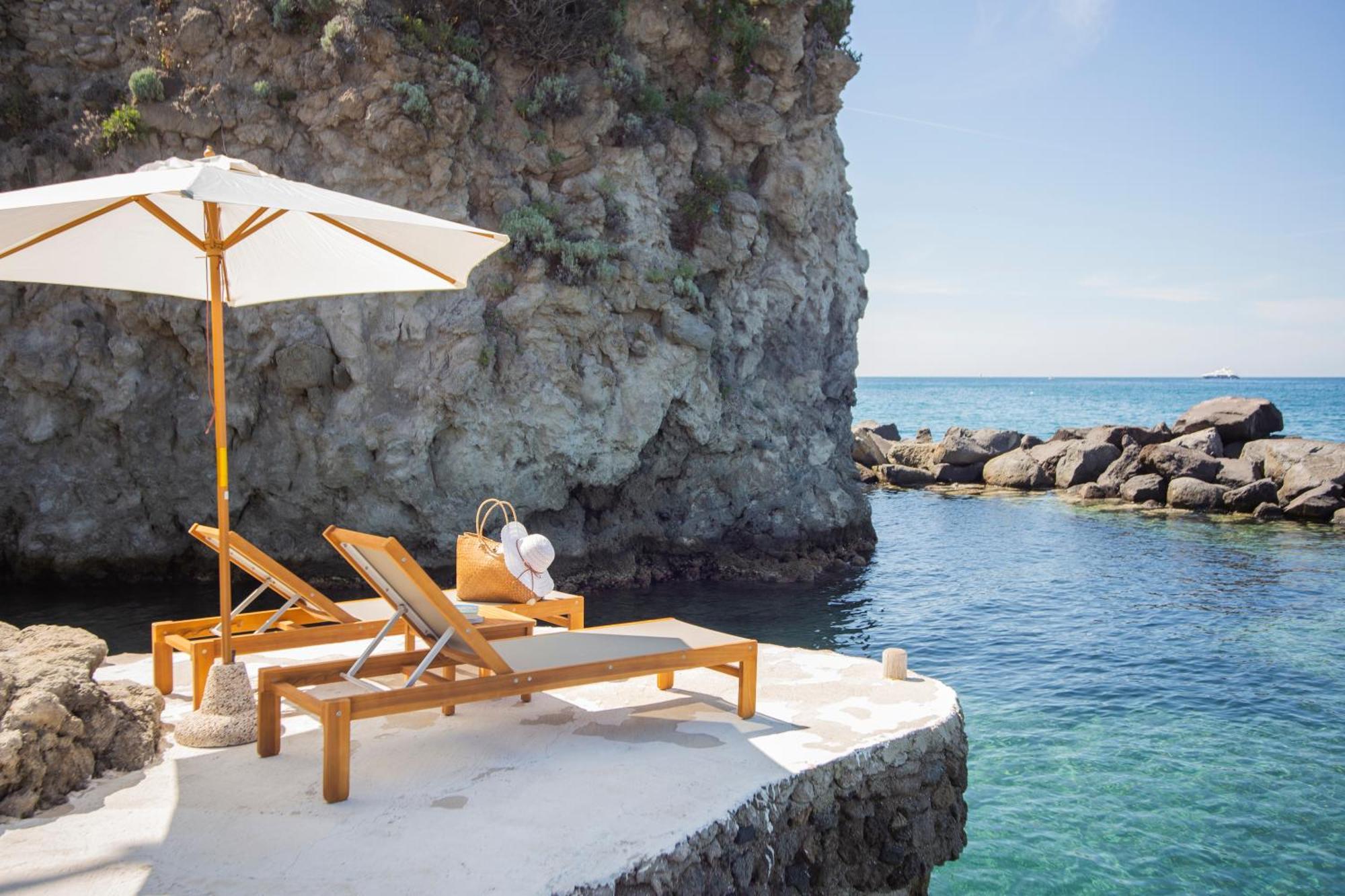Pagoda Lifestyle Hotel Иския Екстериор снимка